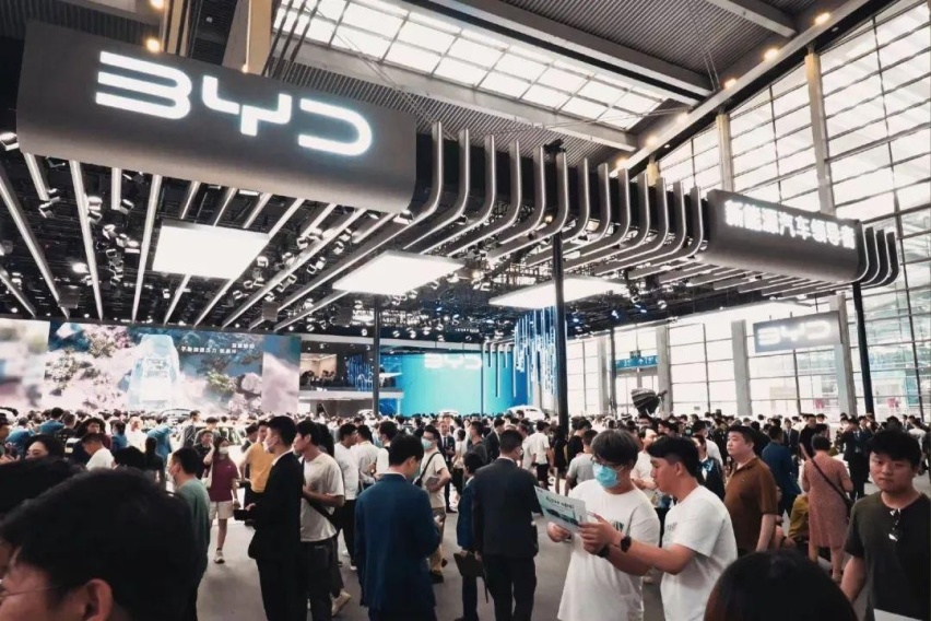 在粤港澳车展上，比亚迪一系列的「大动作」值得关注更令人钦佩