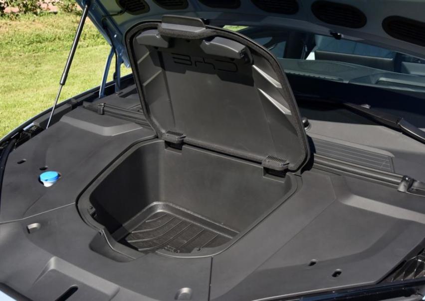 比亚迪决战特斯拉Model 3的车型，海豹“制夷”的压力不小