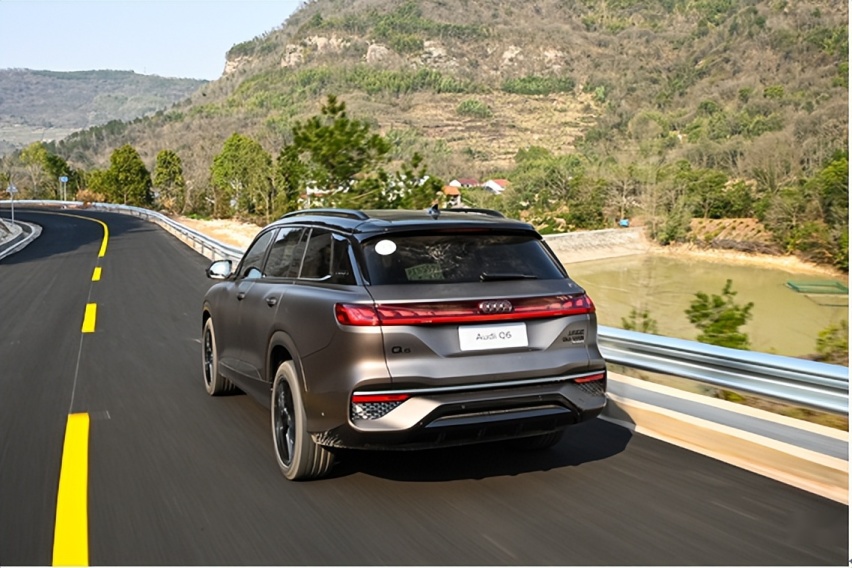 奥迪全球最大的SUV，你猜多少钱？