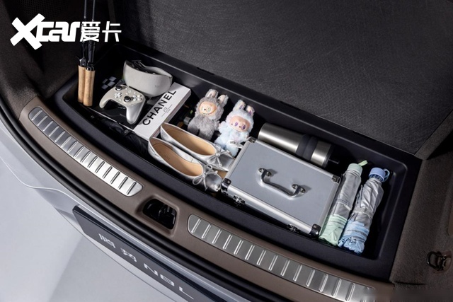“超智能科技大座驾”腾势N8L 29.98万元起,重新定义家庭豪华出行