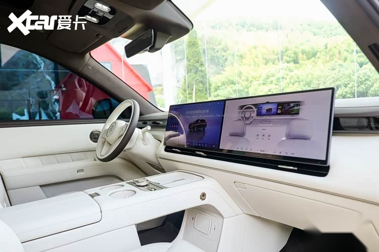 奕境X9座舱开箱，首搭鸿蒙座舱6重新定义第二代家庭旗舰