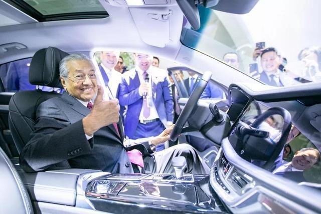 真长脸！换标版“博越”成马来西亚爆款，技术输出成功？