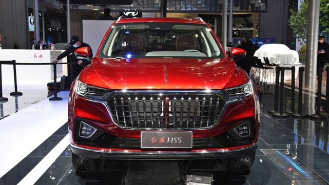 红旗HS5：油价破9，月养车1千8，这中型SUV能处