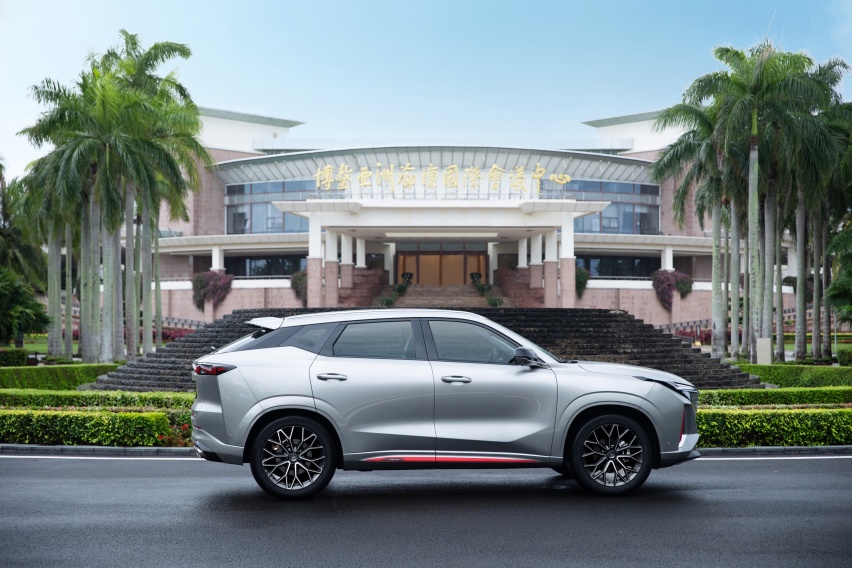 10万级suv，智能化兼人性化，长安欧尚z6的颜值你打几分？