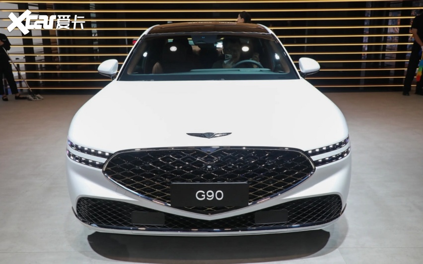 价格都不便宜！盘点成都车展上市的3款冷门新车，真会有人想买？