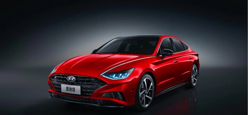 2.0T+轿跑+省油 6月份上市 17万售价还买什么奔驰C