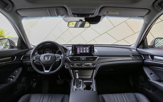 3款优惠大的合资中型车！亚洲龙最高降1.4万、天籁直降3万