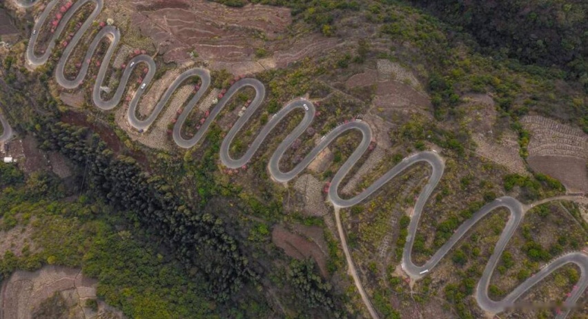 连续征战全国最强五大弯道,长安欧尚X5跑山战弯行动高能开跑