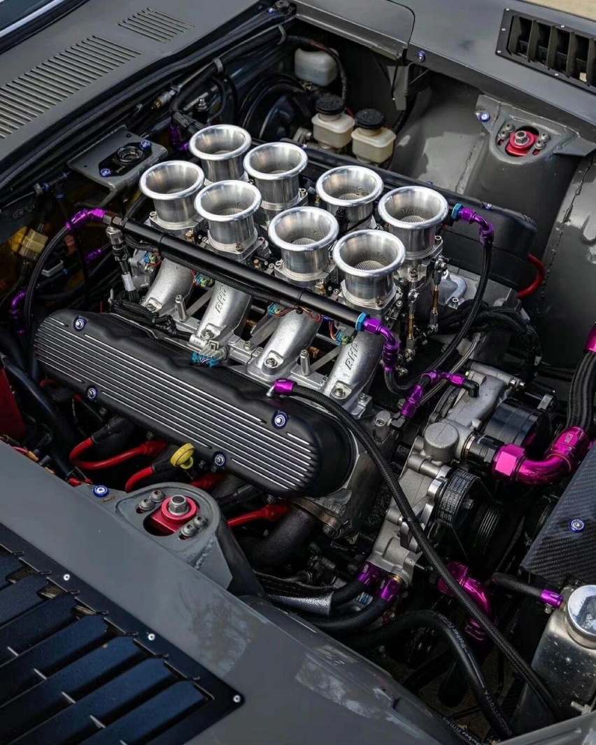 V8大宽体！日产Fairlady 240Z改装依旧很吸引