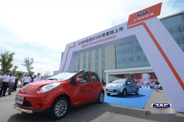 短途代步首选！续航可达310km，试驾江淮iEV6E青春版售6.55万元起