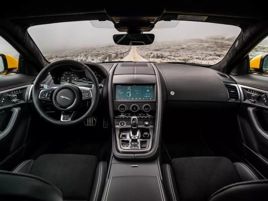 搭5.0T V8，3.7秒破百，捷豹F-Type R性能版