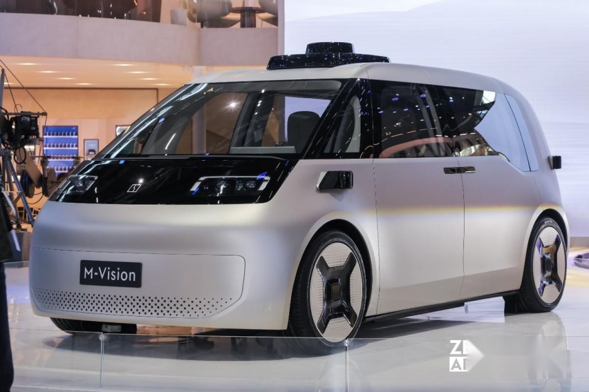 极氪提前完成2022年7万交付目标，极氪009强势登场