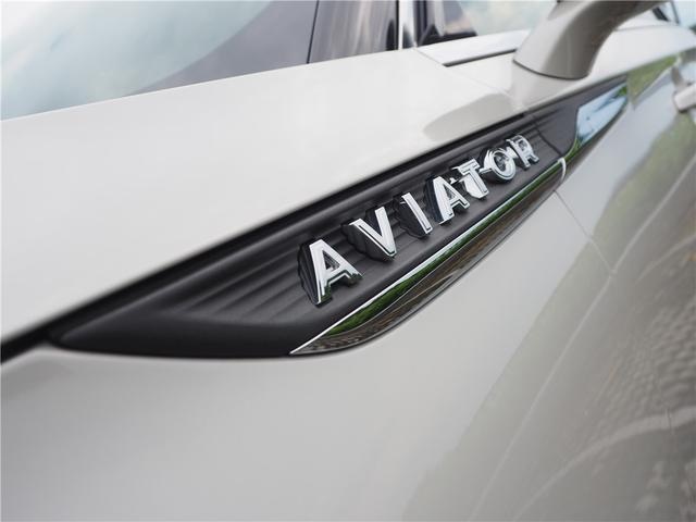 3.0T+10AT的动力表现有多香？试全新林肯飞行家｜试车