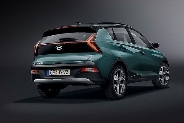 现代Bayon发表，最新小型SUV，外观媲美电动车，未来感十