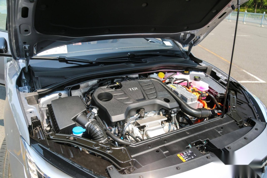 为运动而生 试驾体验第三代名爵6 PHEV
