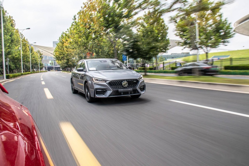为运动而生 试驾体验第三代名爵6 PHEV