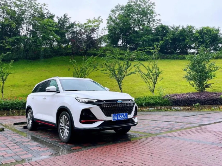 欧尚X7 PLUS首保：贴心、专业是关键词，还可蹭饭、洗车！