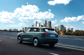 17万级豪华大五座！红旗HS6 PHEV上市，这波是把用户痛点全解决了