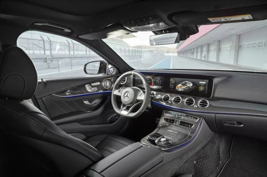 156.08万的奔驰AMG E63S上市：买它你是疯了吗？对