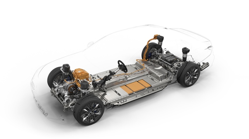 第七代：BMW i7 x Drive60