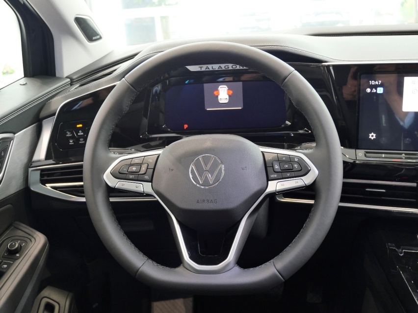 【帮你选车】块头比途昂还大，有V6发动机，大众揽境到店实拍
