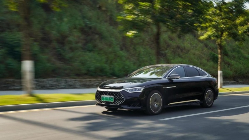 汉DM-i和英仕派e:PHEV，谁才是20万元中型插混轿车之王？