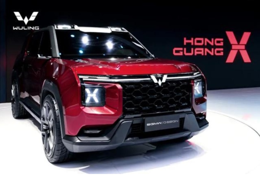 五菱首款银标SUV，宏光侠霸气不输路虎卫士，预计会火