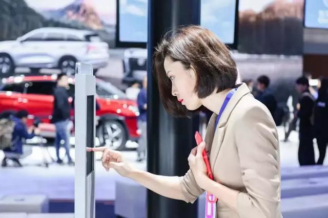 “充电自由”时代已来，长安新能源抢占上海车展技术C位