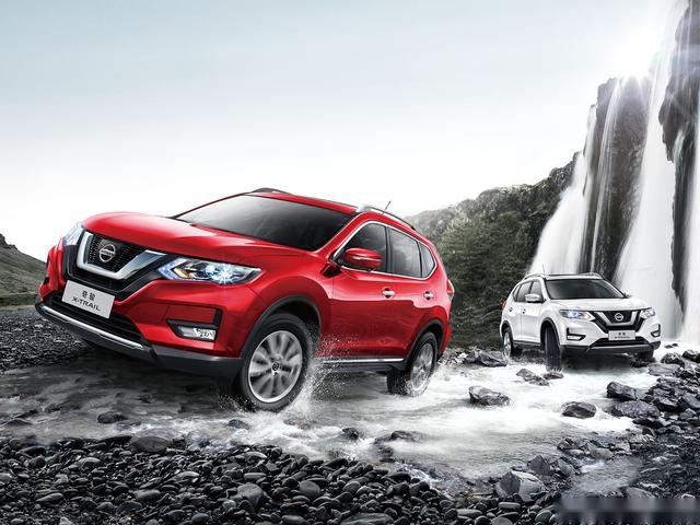 三款主流SUV间的竞争，CRV、RAV4、奇骏，买谁更省心？