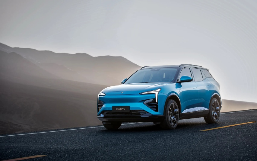 恒大汽车终于开始交付了！要做30万以内最好的纯电SUV？