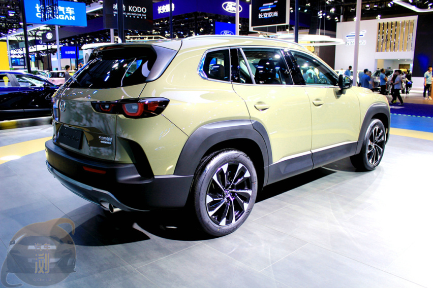 #SUV买空间还是买操控?#“四缸机皇”马自达CX-50：“行者”行也