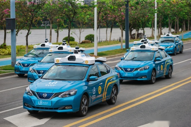 启动失败、中途接管，滴滴搭上Robotaxi第二梯队末班车
