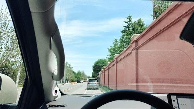 城市和越野可以兼得的“大玩具”！试驾坦克500