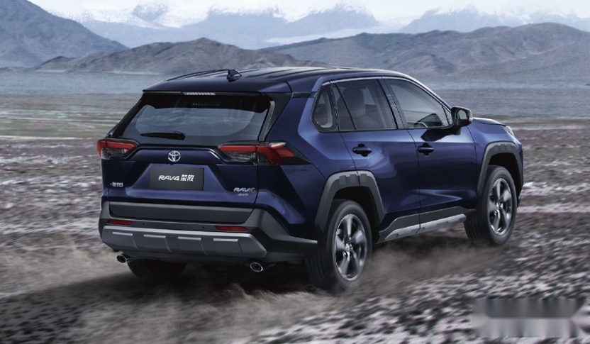 2022款RAV4荣放正式上市，17.58万元起售，会大卖吗？