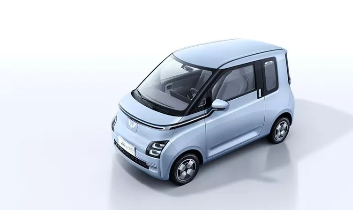 品质家庭轻出行的必选项，Air ev晴空上市续航300公里6.78万起