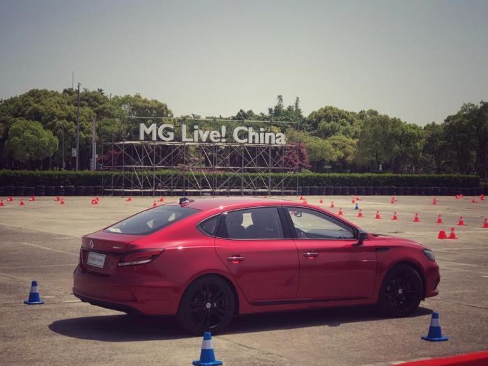 MG Live创办70年，来上海F1赛道，中国车主大呼过瘾