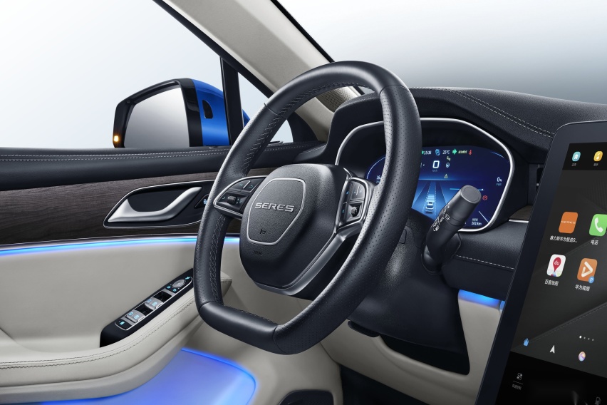华为技术加持 续航里程超过1000km 试驾赛力斯华为智选SF5