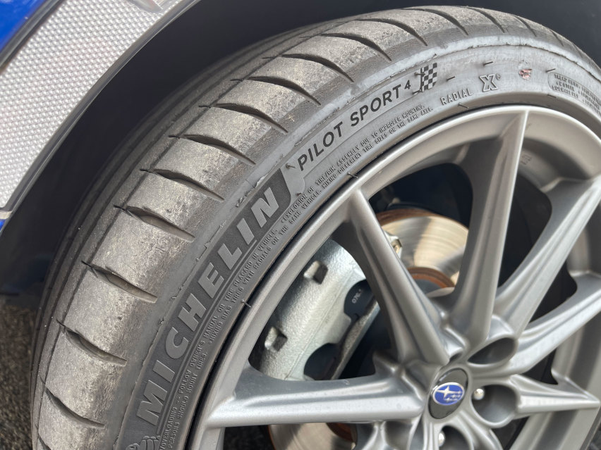 30万的手动挡“杂牌车” 试驾全新一代斯巴鲁BRZ
