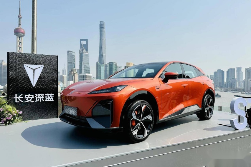 买Model Y怕被割韭菜，又纠结零跑C11，深蓝S7卖多少钱会火？