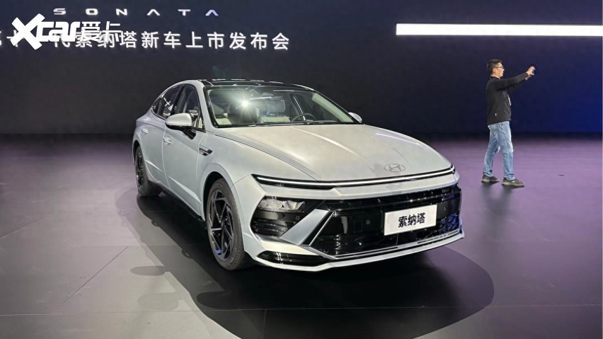 98万元起步,b级车掀桌子从它开始?-爱卡汽车爱咖号