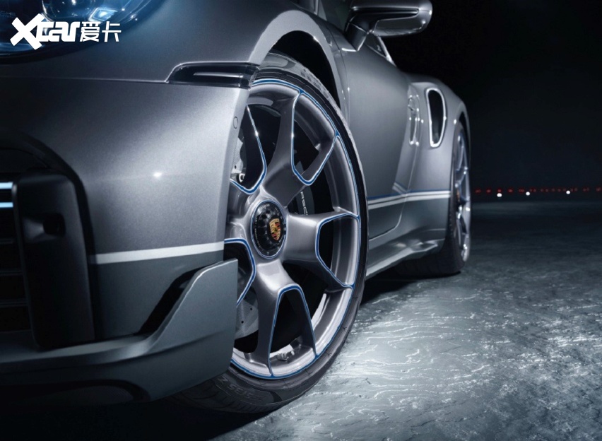 保时捷911 Turbo S Embraer官图发布