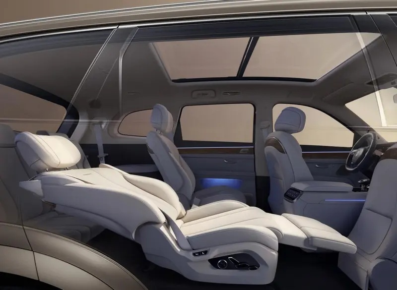 1400x0_1_q95_autohomecar__ChwFj2L5vc6AeeqCAC8qJAqt69Y460