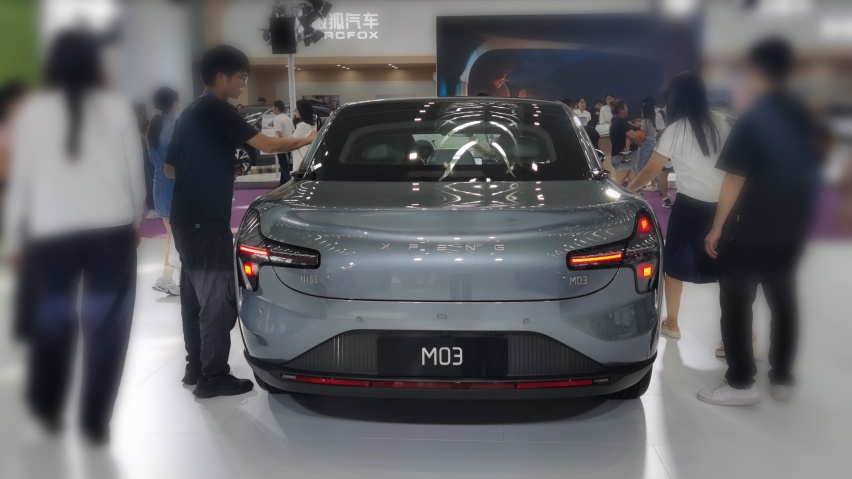 巧了！埃安RT和小鹏MONA M03起售价一样，你选谁？