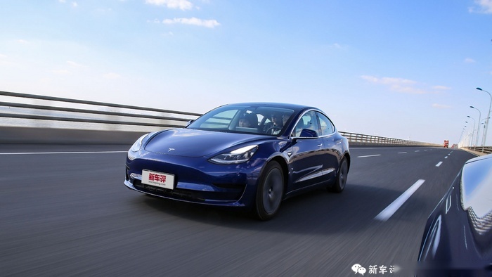 国产特斯拉Model 3首试：当硅谷基因遇上中国速度