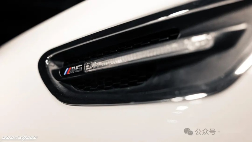 福特Mustang到奥迪S5再到宝马M5，漫漫玩车路终于圆了V8梦