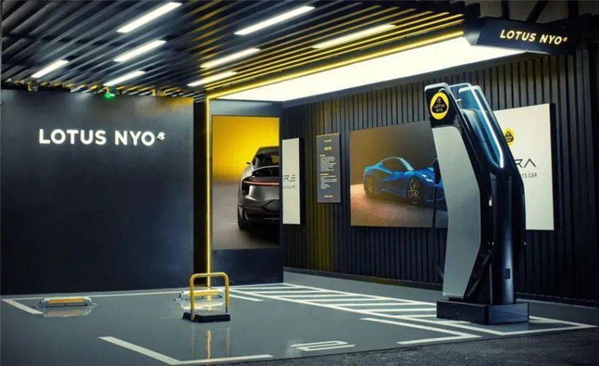 同为全球三大跑车品牌，保时捷IPO，路特斯路在何方？