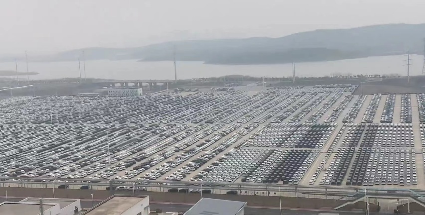 12万C6只是开始！大量品牌开始疯降 今年买车才是最值？