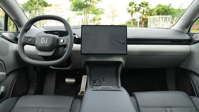 20.99万起，极氪007为何能颠覆传统豪车体验