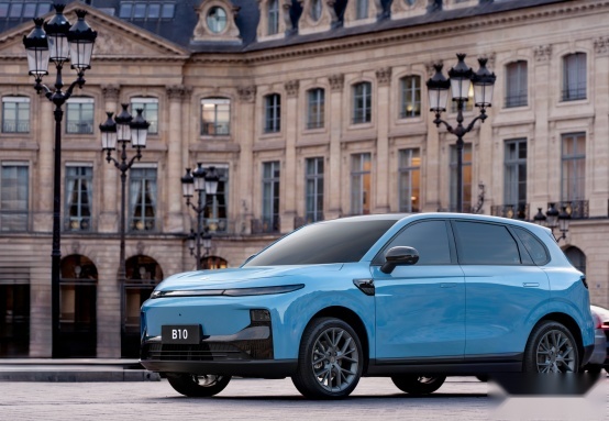 特斯拉Model Q取消上市？零跑B10实力登场