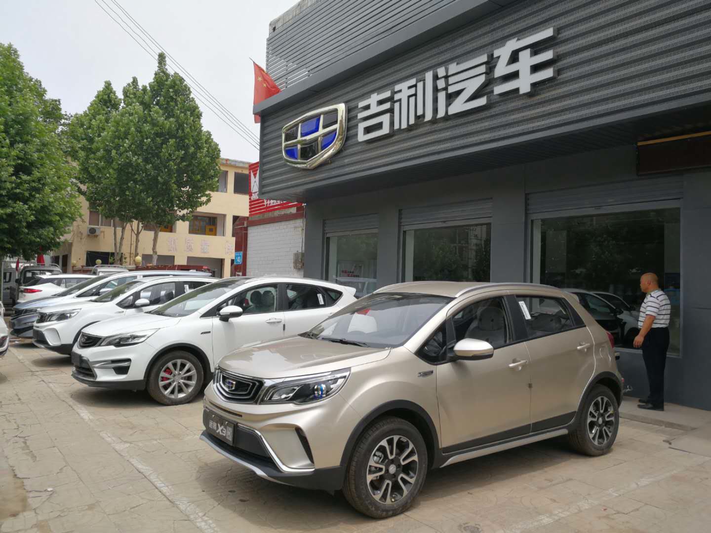 高考完花5万元买人生中第一辆车，除宝骏310，竟还有这些选择